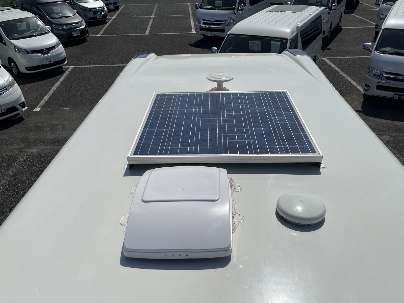 キャンピングカー キャブコン 東和ﾓｰﾀｰｽ ｳﾞｫｰﾝR2B 窓ｴｱｺﾝ 軽油4WD