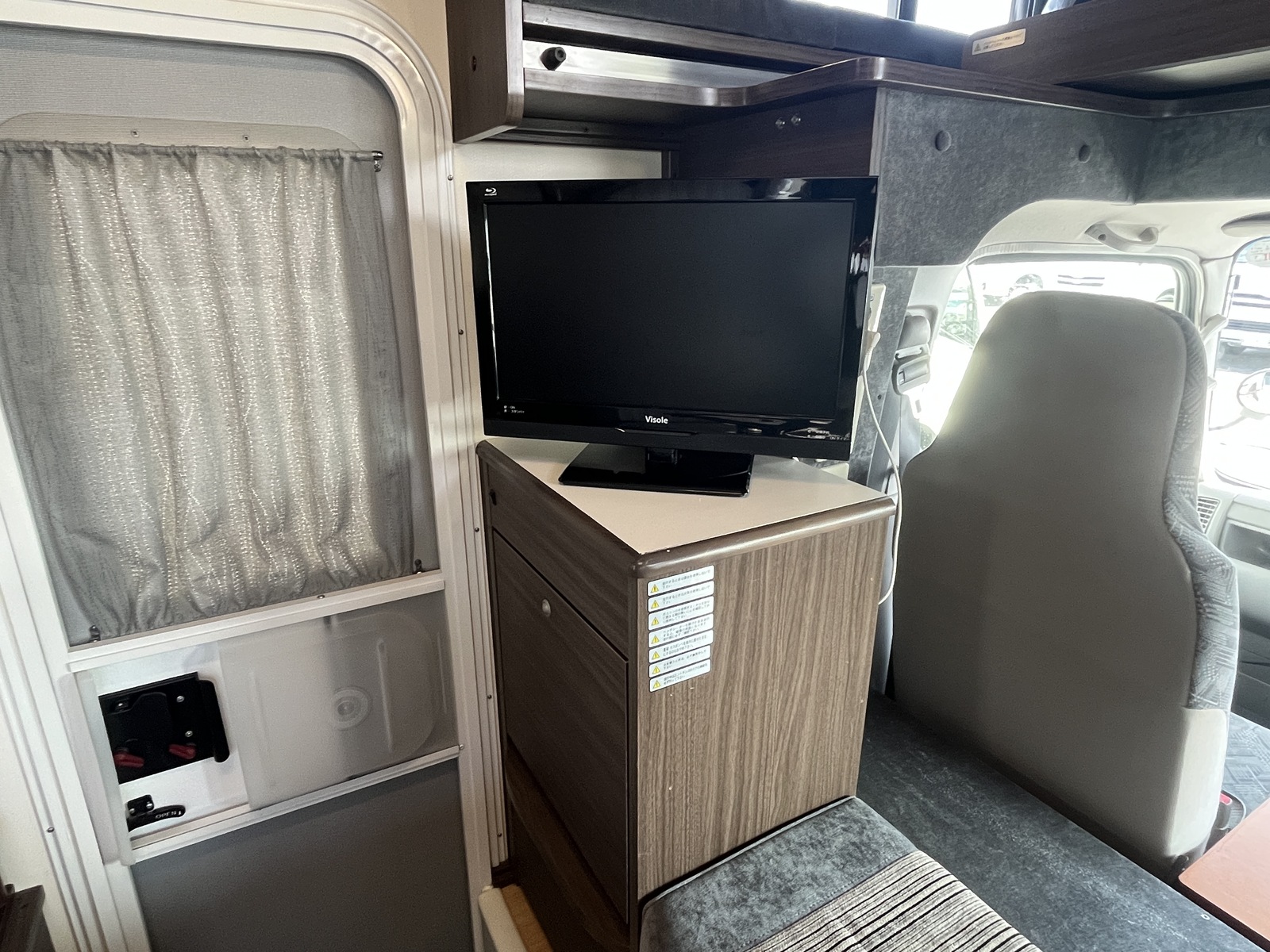 キャンピングカー キャブコン 東和ﾓｰﾀｰｽ ｳﾞｫｰﾝR2B 窓ｴｱｺﾝ 軽油4WD