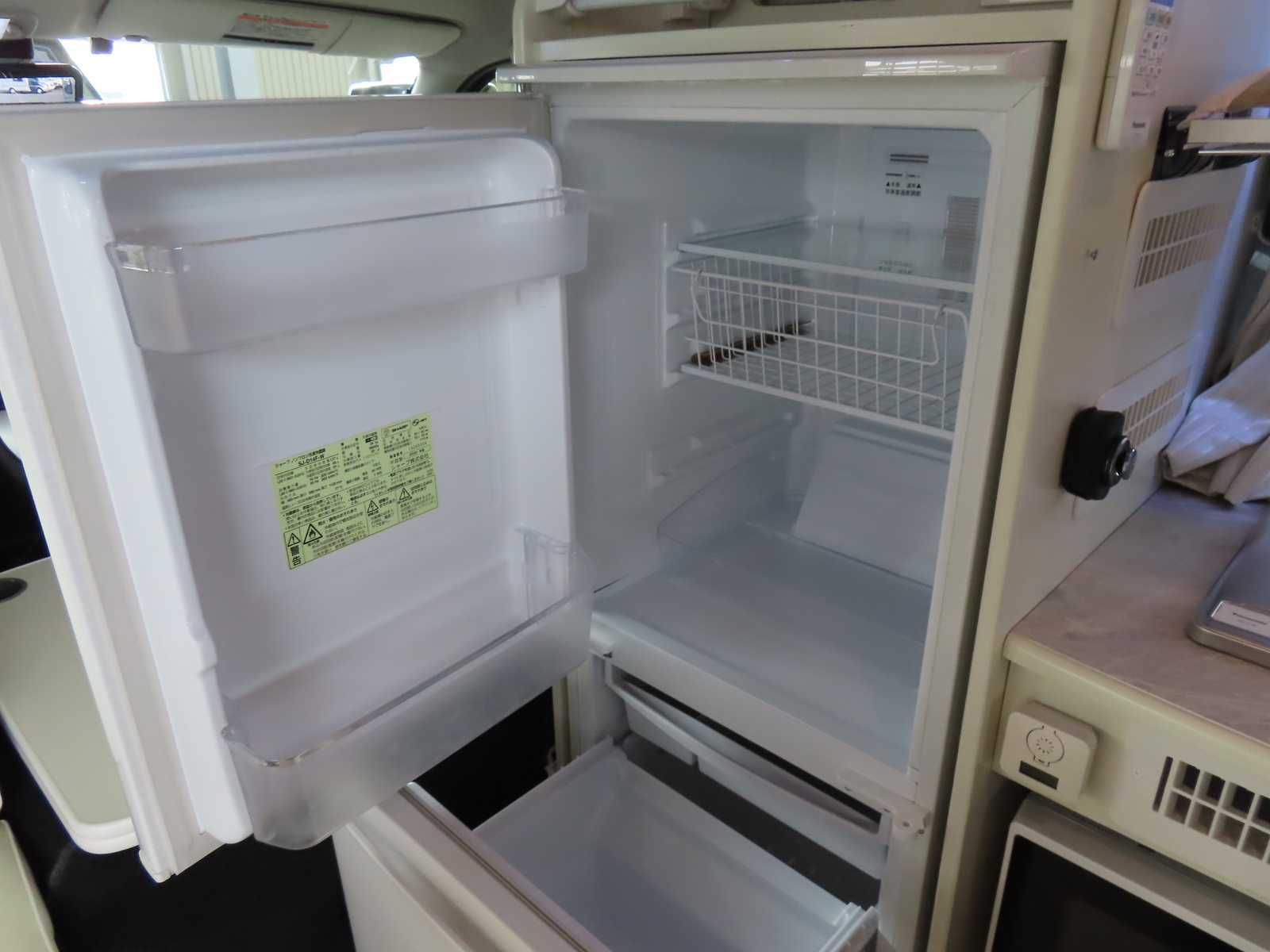 キャンピングカー バンコン ﾊｲｴｰｽRVﾋﾞｯｸﾌｯﾄｵｸﾀｰﾋﾞｱ 家ｴｱｺﾝ4WD