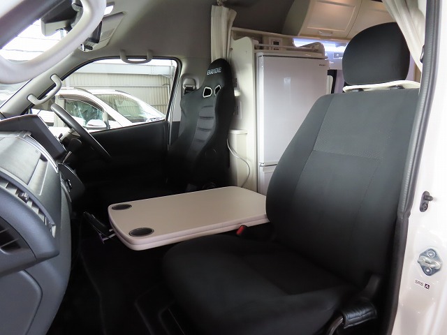 キャンピングカー バンコン ﾊｲｴｰｽRVﾋﾞｯｸﾌｯﾄｵｸﾀｰﾋﾞｱ 家ｴｱｺﾝ4WD