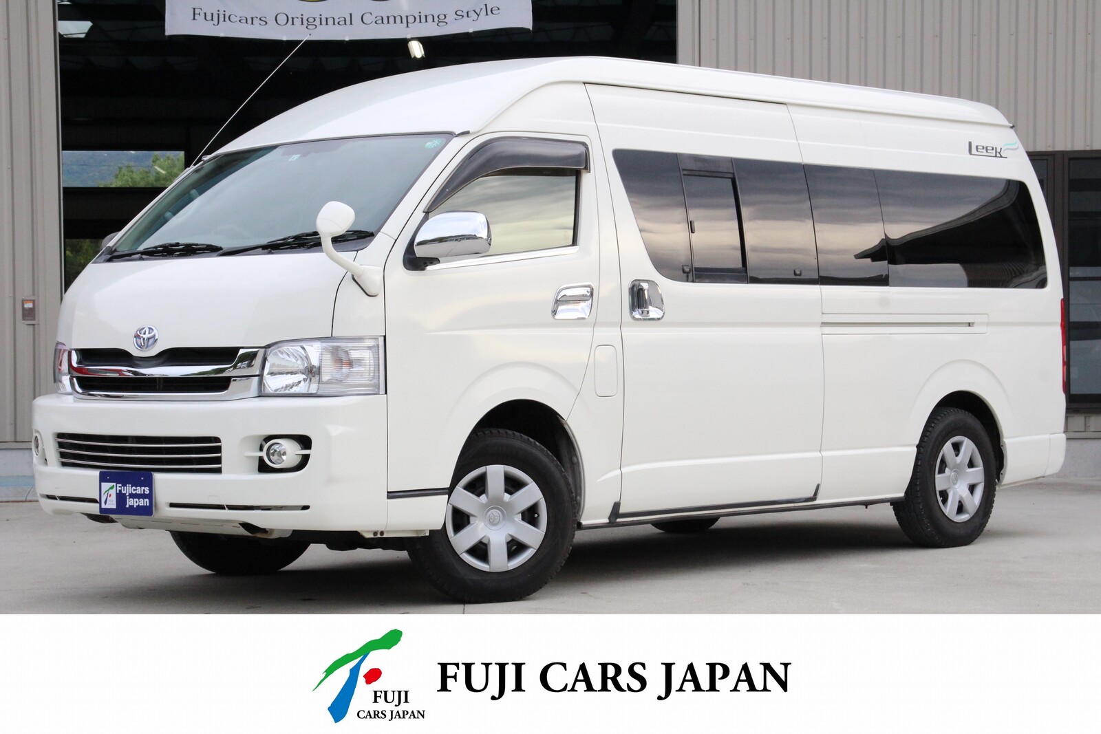 キャンピングカー バンコン レジアスエース ナッツRV リーク 4WD　FFヒーター