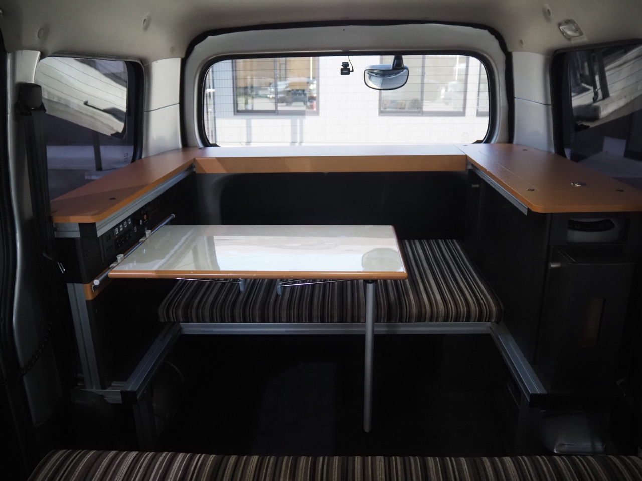 キャンピングカー バンコン ﾀｳﾝｴｰｽ ｱﾙﾄﾋﾟｱｰﾉ 基本電源ﾕﾆｯﾄ 4WD