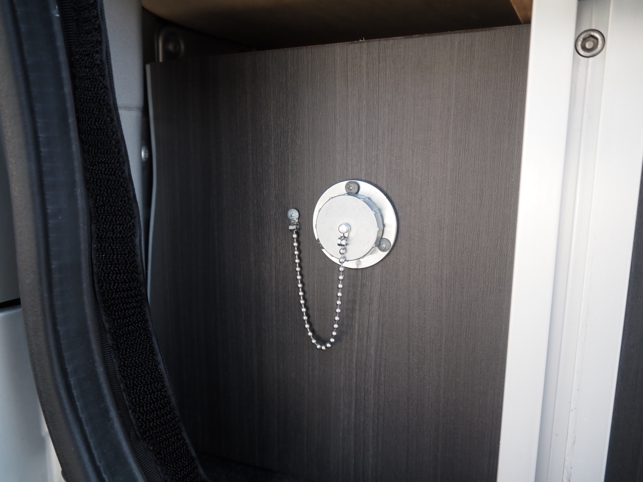 キャンピングカー バンコン ﾀｳﾝｴｰｽ ｱﾙﾄﾋﾟｱｰﾉ 基本電源ﾕﾆｯﾄ 4WD