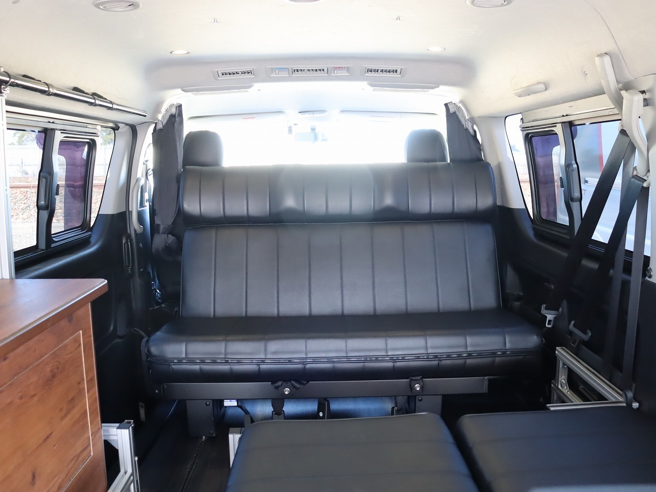 キャンピングカー バンコン ﾊｲｴｰｽ ｷｬﾝｶｰｻｰﾋﾞｽ製 ｵﾘｼﾞﾅﾙｷｬﾝﾊﾟｰ