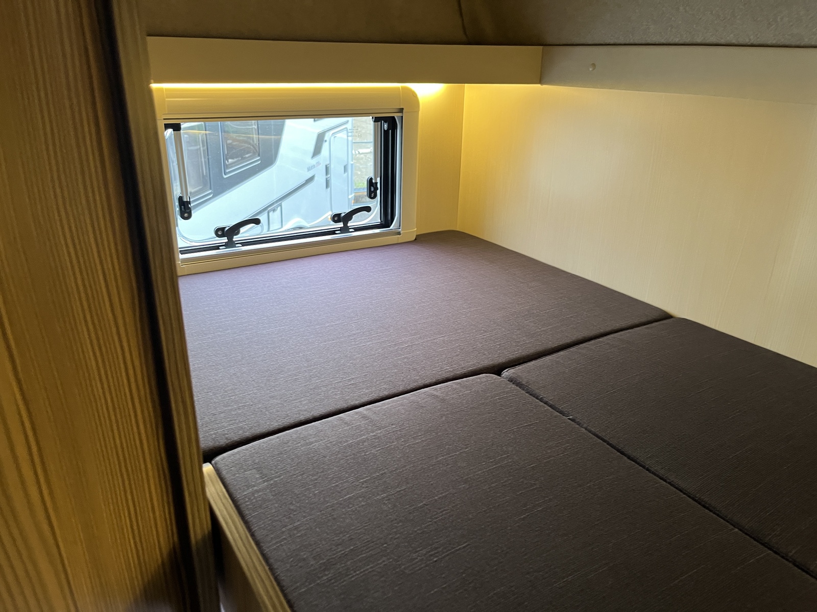 キャンピングカー キャブコン ﾊﾞﾝﾃｯｸ ｼﾞﾙ520ｲﾘｽ ﾘﾁｳﾑ 4駆 1ｵｰﾅｰ