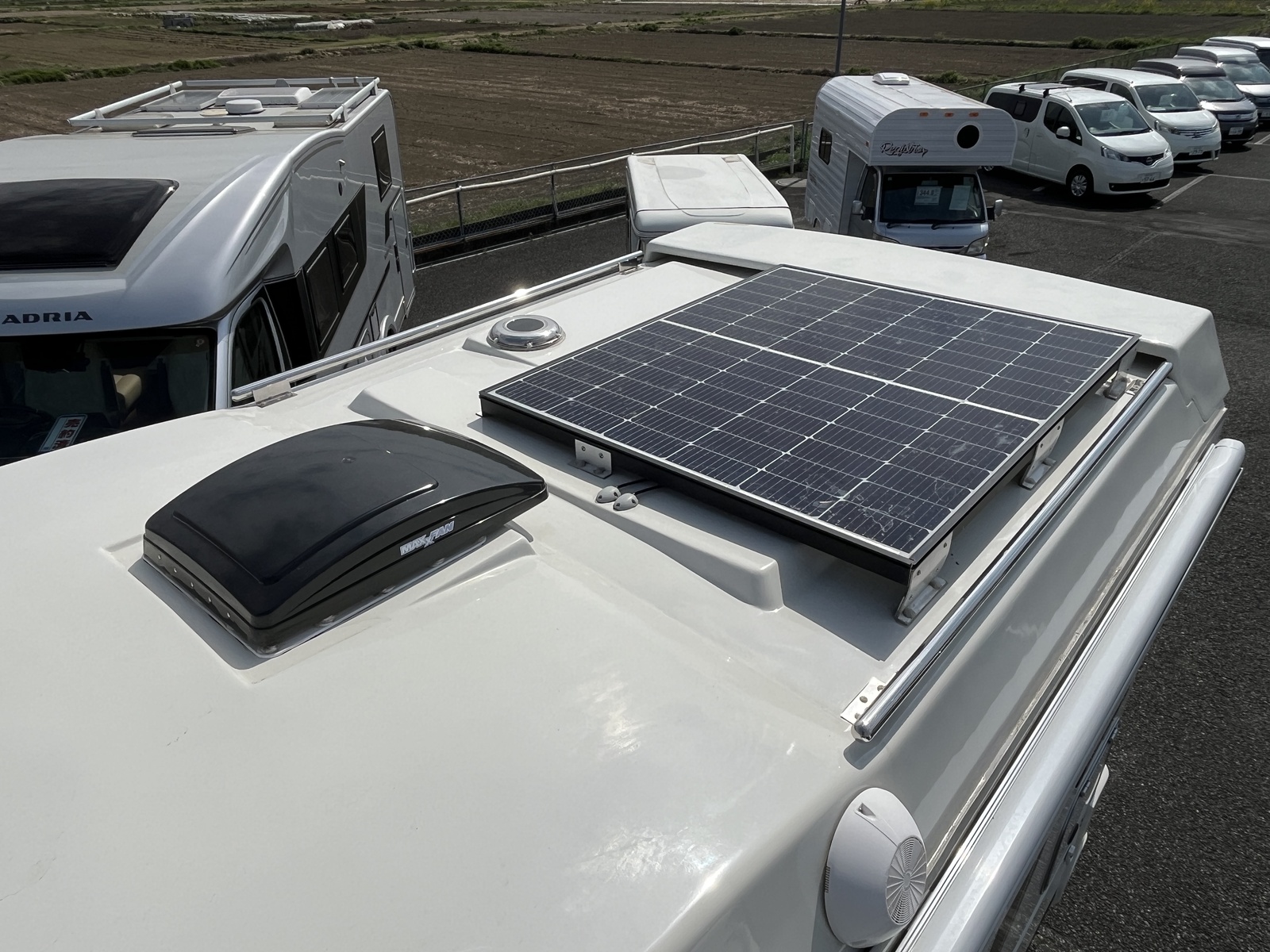 キャンピングカー キャブコン ﾊﾞﾝﾃｯｸ ｼﾞﾙ520ｲﾘｽ ﾘﾁｳﾑ 4駆 1ｵｰﾅｰ