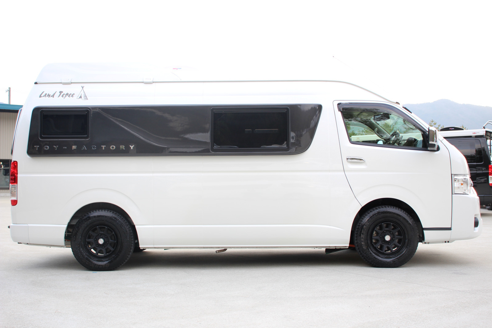 キャンピングカー バンコン ﾊｲｴｰｽ ﾗﾝﾄﾞﾃｨﾋﾟｰ ｸﾞﾗﾝﾃﾞｶｰｻ 4WD