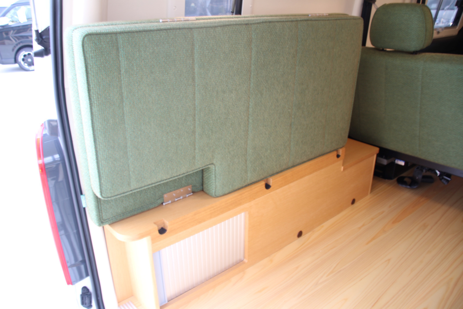 キャンピングカー バンコン ﾊｲｴｰｽ ﾗﾝﾄﾞﾃｨﾋﾟｰ ｸﾞﾗﾝﾃﾞｶｰｻ 4WD