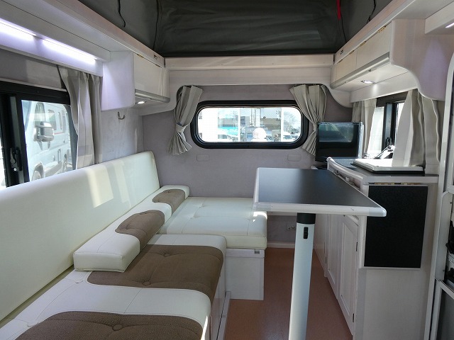 キャンピングカー 軽キャンパー AZ-MAX　k-ai　1500Wｲﾝﾊﾞｰﾀｰ　液晶TV