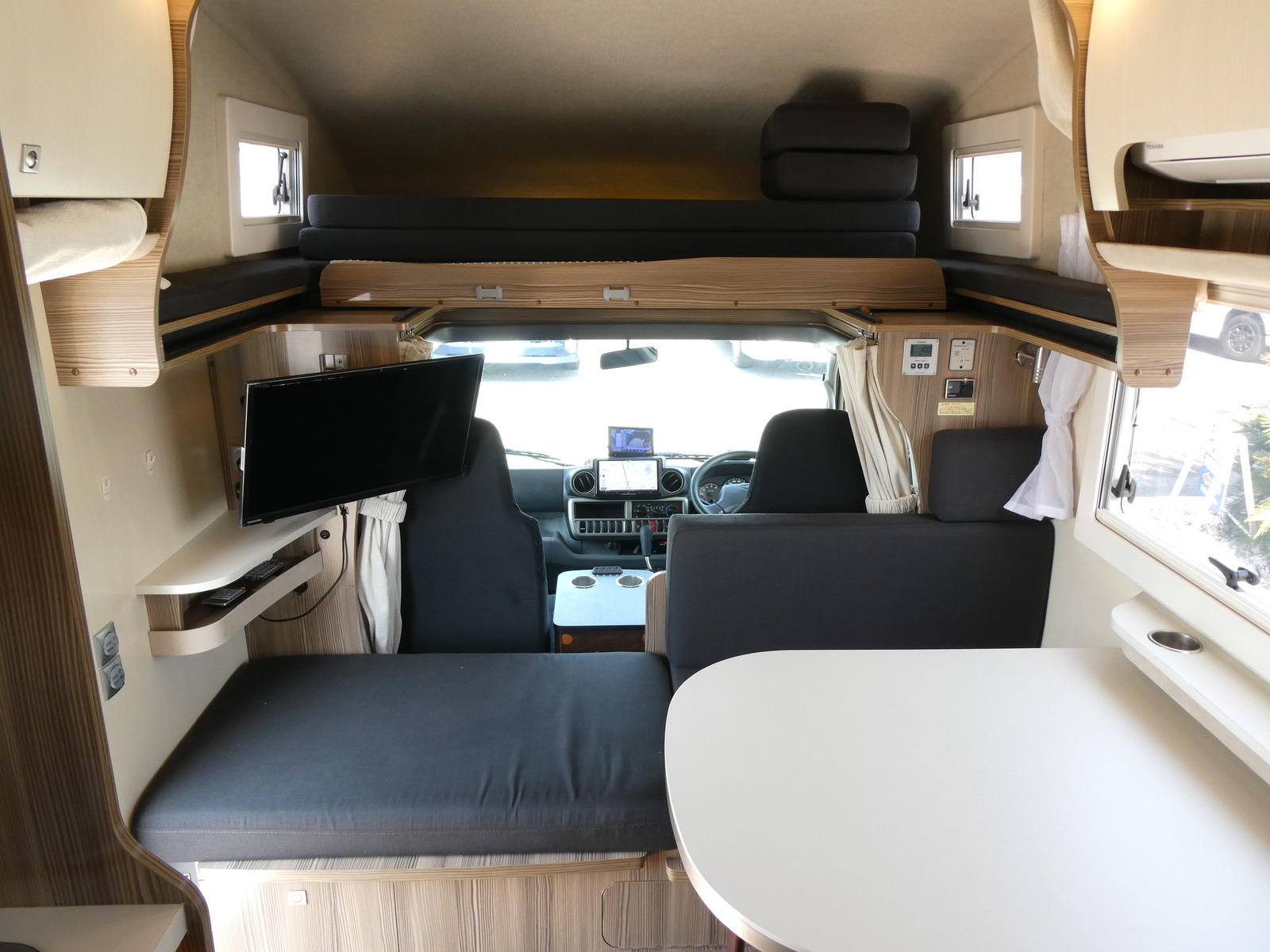 キャンピングカー キャブコン ﾊﾞﾝﾃｯｸ　ｼﾞﾙ520　KDY系　家AC　ｿｰﾗｰ