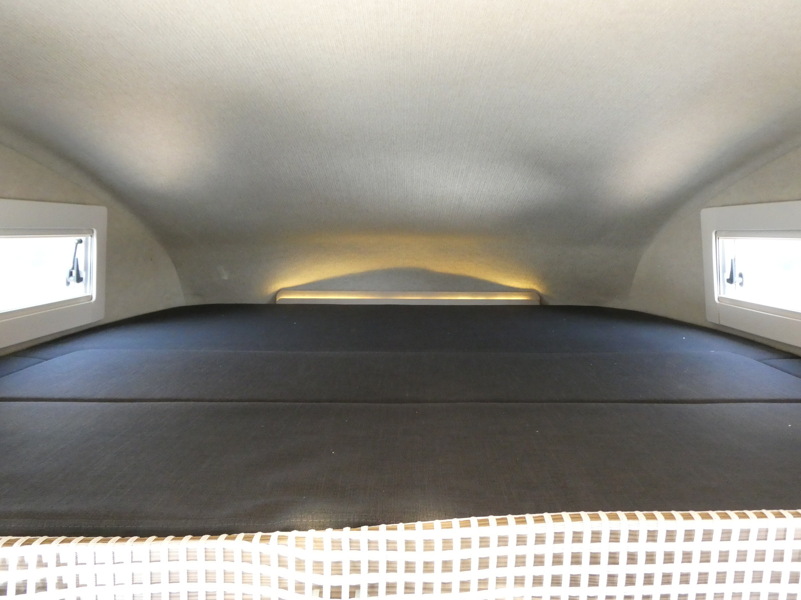 キャンピングカー キャブコン ﾊﾞﾝﾃｯｸ　ｼﾞﾙ520　KDY系　家AC　ｿｰﾗｰ