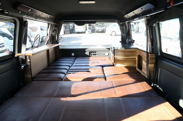 キャンピングカー バンコン ﾊｲｴｰｽ ｹｲﾜｰｸｽ ｸﾗｼｯｸﾊﾞﾝ 4WD