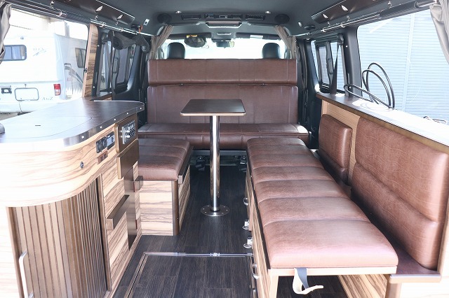 キャンピングカー バンコン ﾊｲｴｰｽ ｹｲﾜｰｸｽ ｸﾗｼｯｸﾊﾞﾝ 4WD