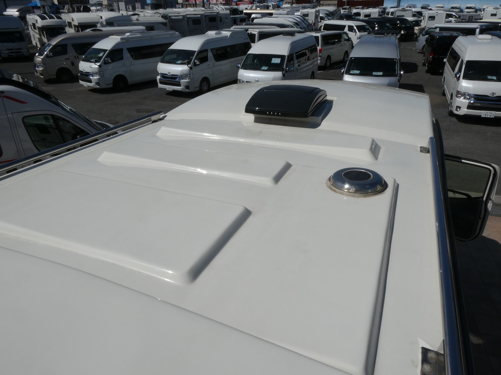 キャンピングカー キャブコン ﾊﾞﾝﾃｯｸ　ｼﾞﾙ520　GDY系ﾘｱﾀﾞﾌﾞﾙﾀｲﾔ　家AC