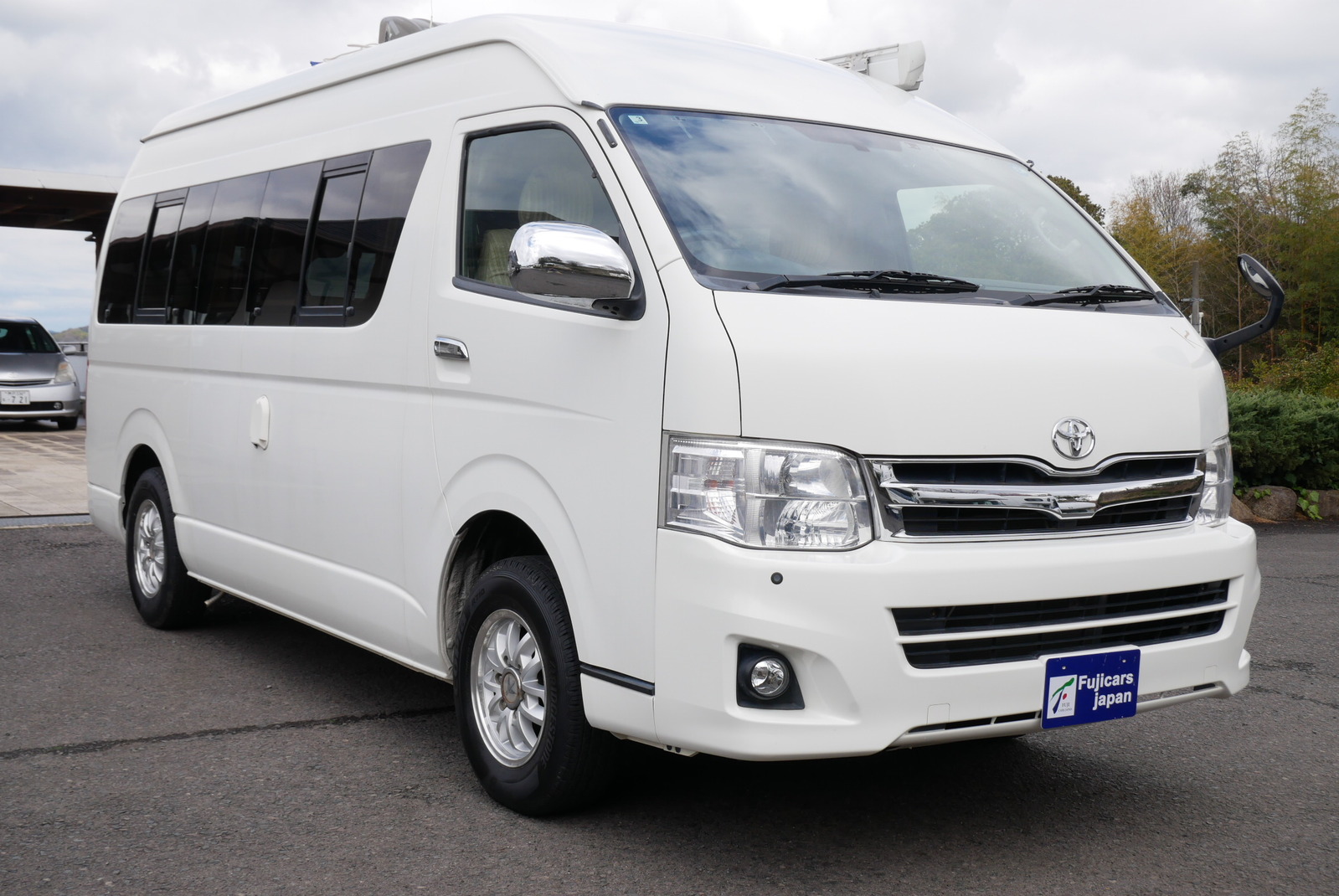 キャンピングカー バンコン ﾊｲｴｰｽｶﾄｰﾓｰﾀｰｱｼﾞｱﾝ FF暖房 ﾘﾁｳﾑ4WD