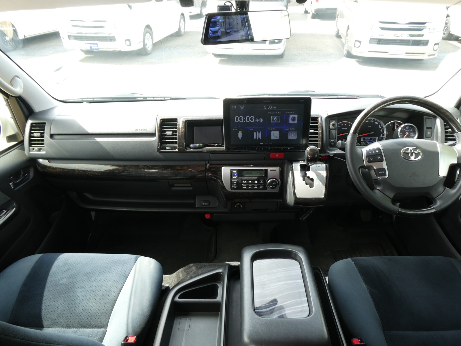 キャンピングカー バンコン ｸﾞﾗﾝﾄﾞｷｬﾋﾞﾝ　ｵﾘｼﾞﾅﾙ　社外ｽｰﾊﾟｰﾁｬｰｼﾞｬｰ