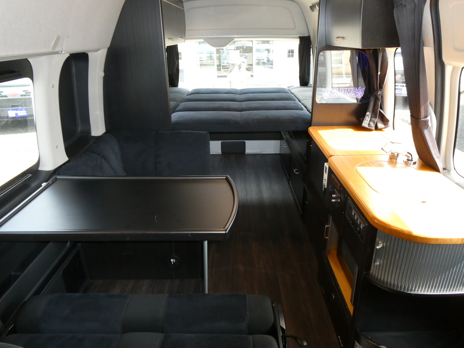 キャンピングカー バンコン ｸﾞﾗﾝﾄﾞｷｬﾋﾞﾝ　ｵﾘｼﾞﾅﾙ　社外ｽｰﾊﾟｰﾁｬｰｼﾞｬｰ