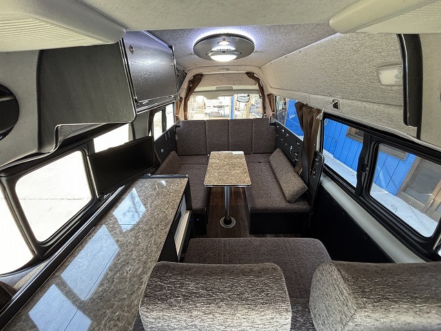 キャンピングカー バンコン ﾊｲｴｰｽ ﾘﾝｴｲ ﾊﾞｶﾝﾁｪｽﾌﾟﾗﾑT