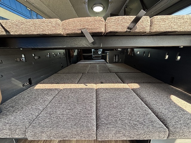 キャンピングカー バンコン ﾊｲｴｰｽ ﾘﾝｴｲ ﾊﾞｶﾝﾁｪｽﾌﾟﾗﾑT