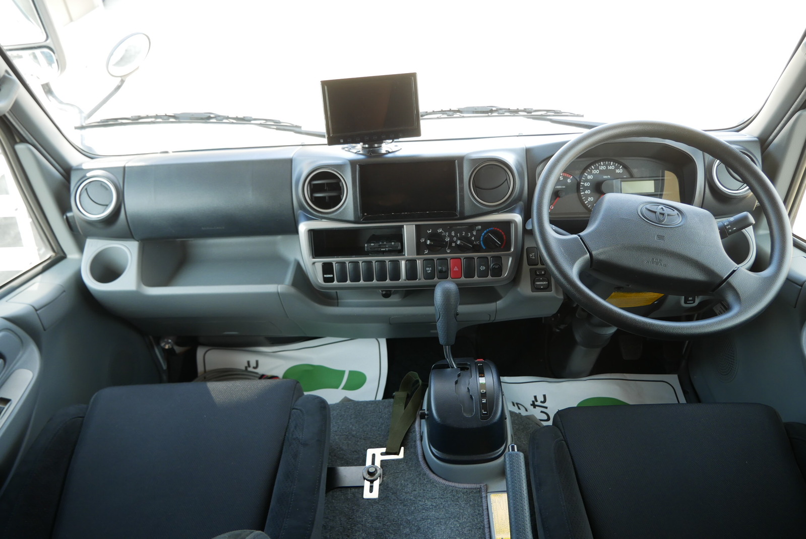 キャンピングカー キャブコン ｶﾑﾛｰﾄﾞﾊﾞﾝﾃｯｸ ｼﾞﾙ520 家ｴｱｺﾝ 4WD