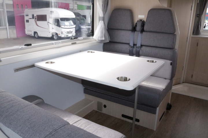 キャンピングカー キャブコン ﾊｲｴｰｽ ﾌｧﾝﾙｰﾁｪﾊﾟﾀｺﾞﾆｱ家庭用ｴｱｺﾝ4WD