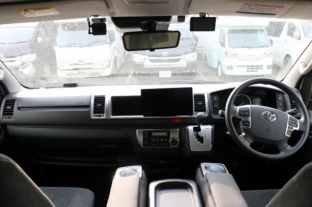 キャンピングカー バンコン ﾊｲｴｰｽ　FOCS DS-F 4WD FFﾋｰﾀｰ