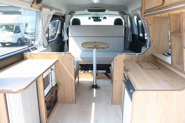 キャンピングカー バンコン ﾊｲｴｰｽ　FOCS DS-F 4WD FFﾋｰﾀｰ