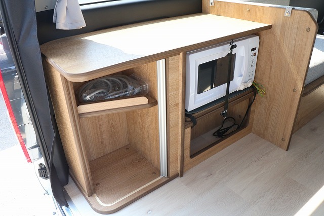 キャンピングカー バンコン ﾊｲｴｰｽ　FOCS DS-F 4WD FFﾋｰﾀｰ