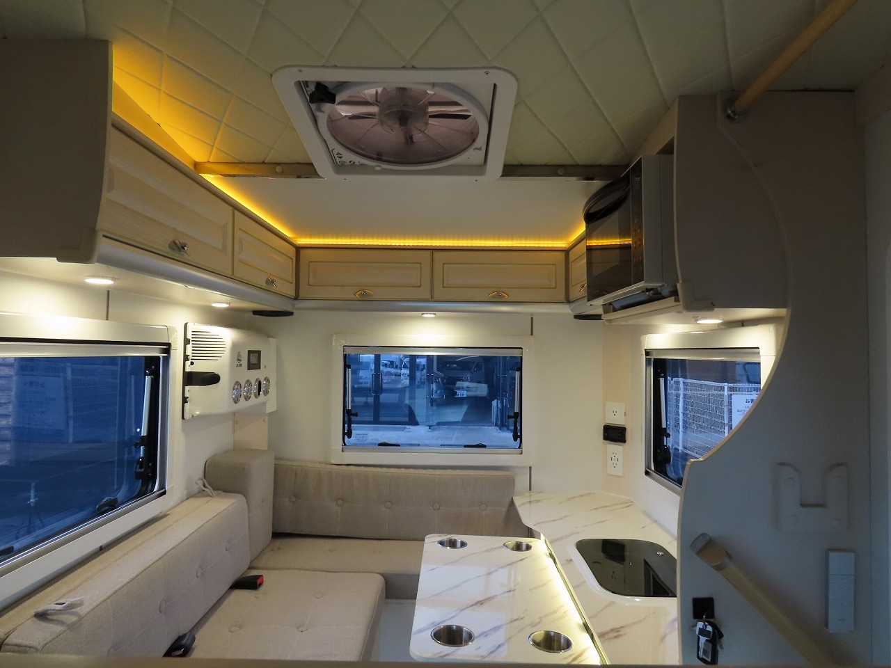 キャンピングカー 軽キャンパー ﾊｲｾﾞｯﾄ JPｽﾀｰ ﾊｯﾋﾟｰ1+ 4WD