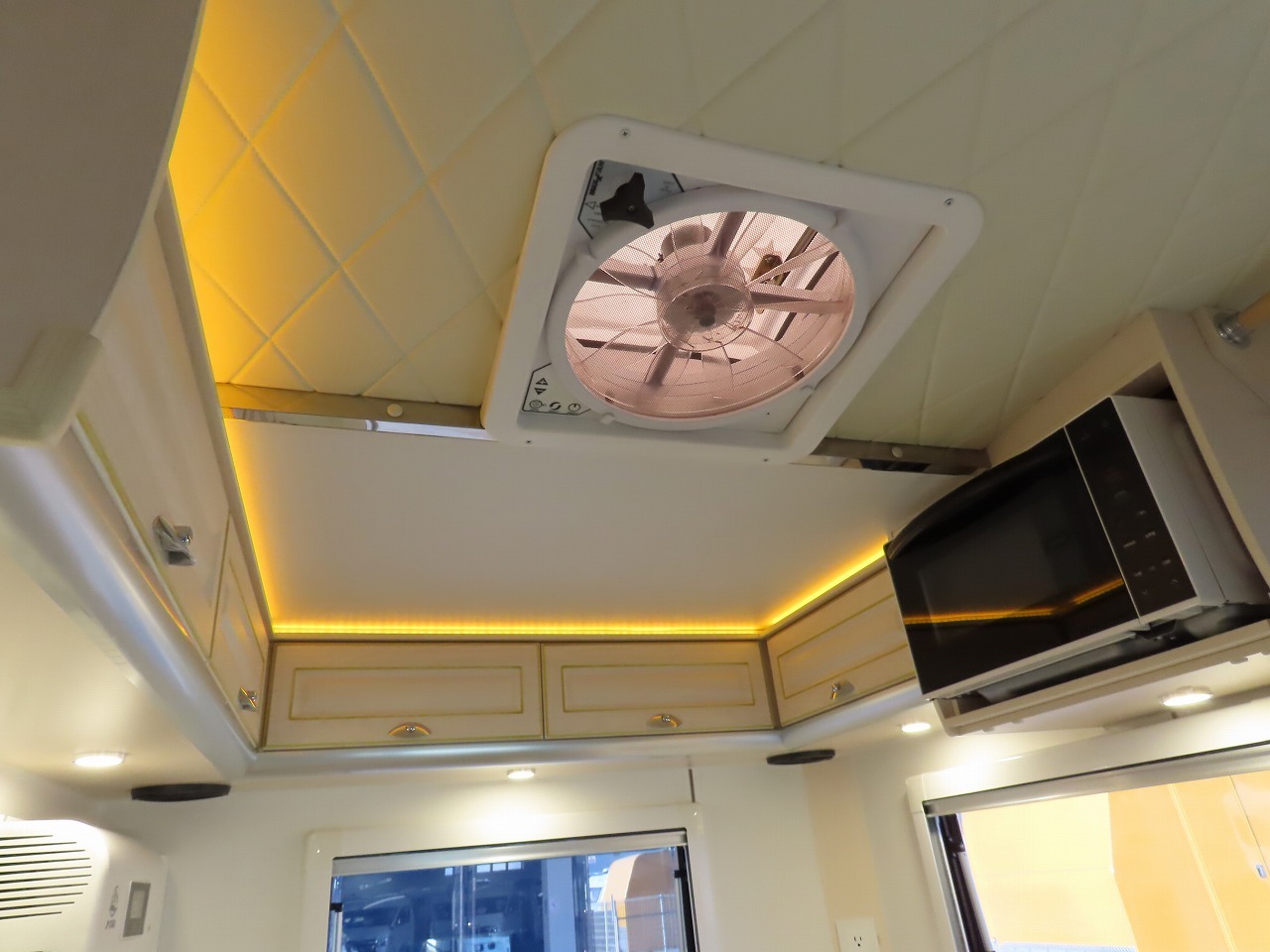 キャンピングカー 軽キャンパー ﾊｲｾﾞｯﾄ JPｽﾀｰ ﾊｯﾋﾟｰ1+ 4WD