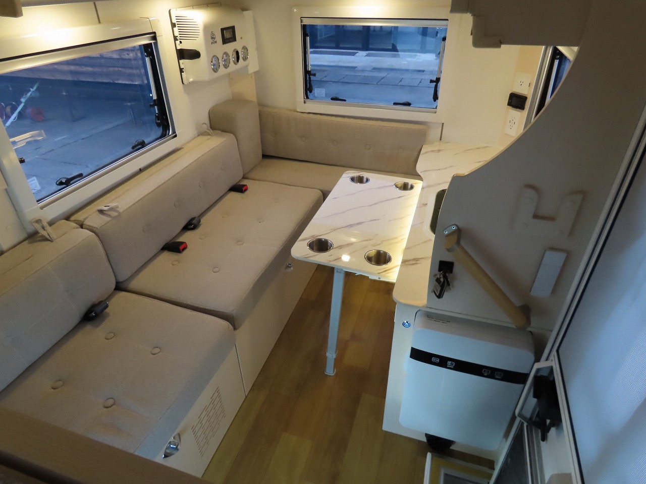 キャンピングカー 軽キャンパー ﾊｲｾﾞｯﾄ JPｽﾀｰ ﾊｯﾋﾟｰ1+ 4WD