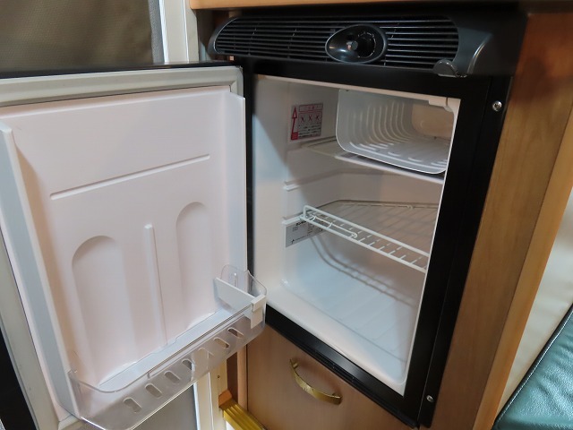 キャンピングカー キャブコン ﾎﾞﾝｺﾞ ﾏｯｸﾚｰ ｸﾞﾘｰｸ ｳｨﾝﾄﾞｰｸｰﾗｰ