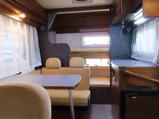 キャンピングカー キャブコン ﾎﾞﾝｺﾞ AtoZ ｱﾐﾃｨﾎﾟﾙﾄ　ｳｨﾝﾄﾞｰｸｰﾗｰ