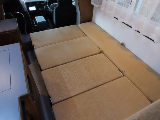 キャンピングカー キャブコン ﾎﾞﾝｺﾞ AtoZ ｱﾐﾃｨﾎﾟﾙﾄ　ｳｨﾝﾄﾞｰｸｰﾗｰ