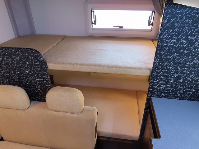 キャンピングカー キャブコン ﾎﾞﾝｺﾞ AtoZ ｱﾐﾃｨﾎﾟﾙﾄ　ｳｨﾝﾄﾞｰｸｰﾗｰ