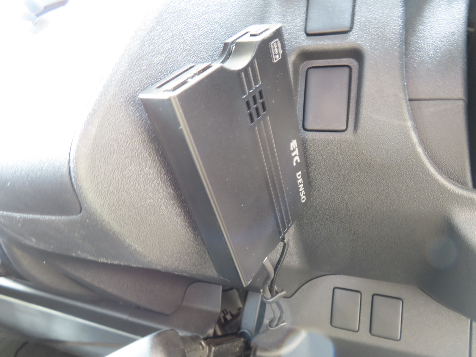 キャンピングカー バンコン ﾚｼﾞｱｽｴｰｽ ﾅｯﾂRV ﾗﾃﾞｨｯｼｭ　FFﾋｰﾀｰ