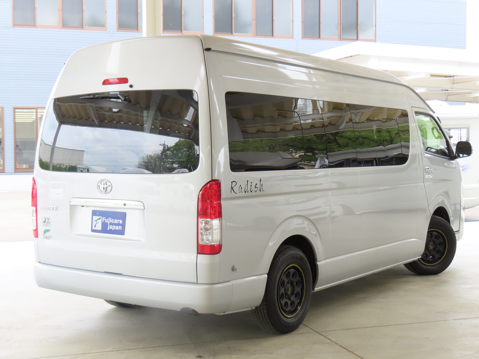 キャンピングカー バンコン ﾚｼﾞｱｽｴｰｽ ﾅｯﾂRV ﾗﾃﾞｨｯｼｭ　FFﾋｰﾀｰ