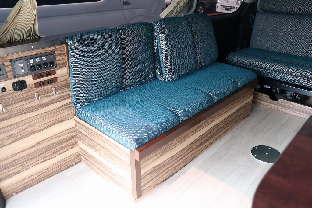 キャンピングカー バンコン ﾊｲｴｰｽ ｹｲﾜｰｸｽ ｵｰﾛﾗDKﾜｺﾞﾝ 4WD