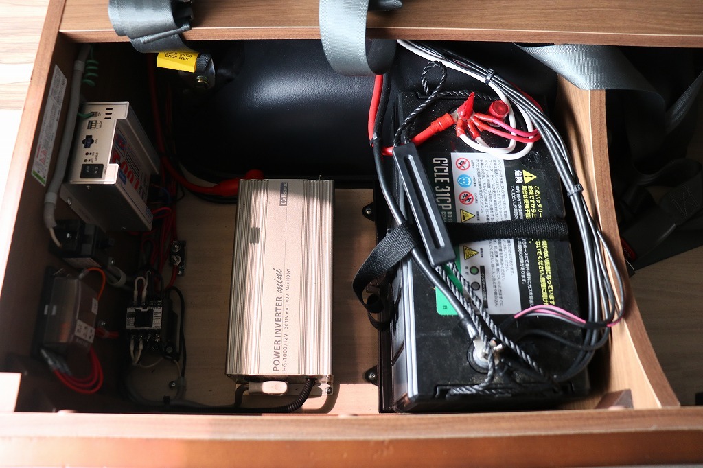 キャンピングカー バンコン ﾊｲｴｰｽ ｹｲﾜｰｸｽ ｵｰﾛﾗDKﾜｺﾞﾝ 4WD