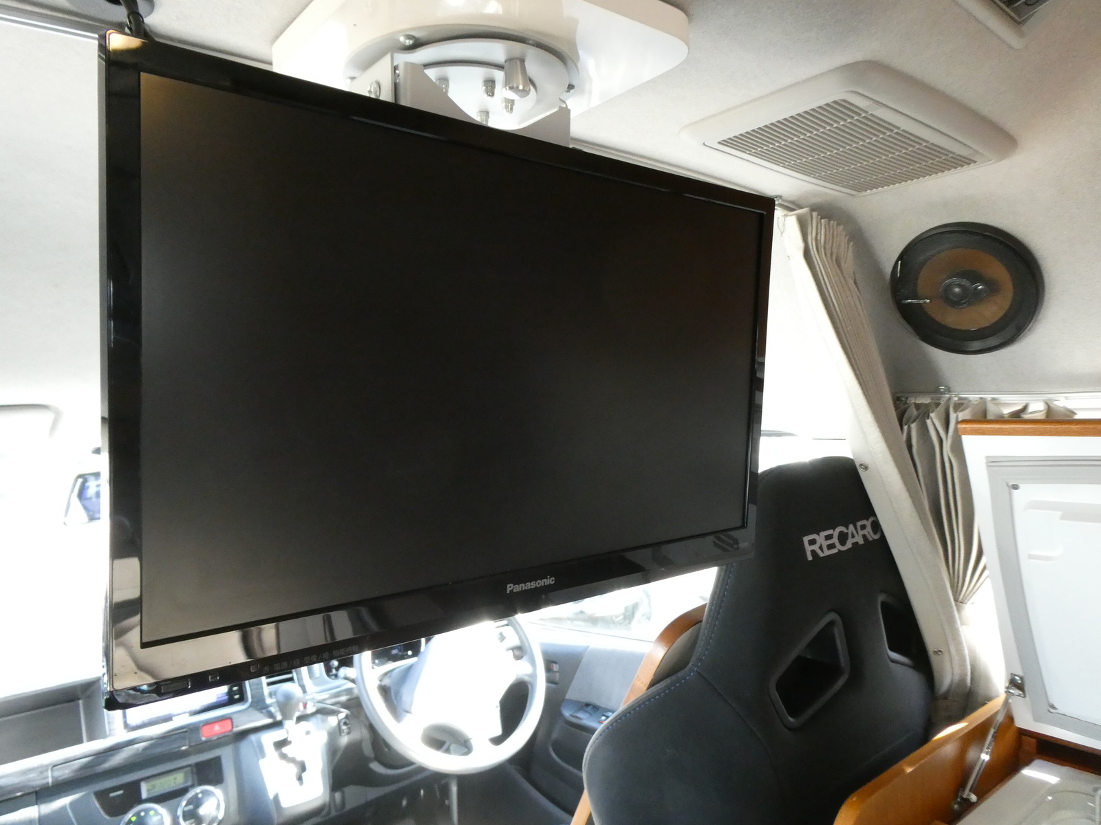 キャンピングカー バンコン ﾄｲﾌｧｸﾄﾘｰ　ﾗﾝﾄﾞﾃｨﾋﾟｰ　ｿｰﾗｰﾊﾟﾈﾙ　ｵｰﾆﾝｸﾞ