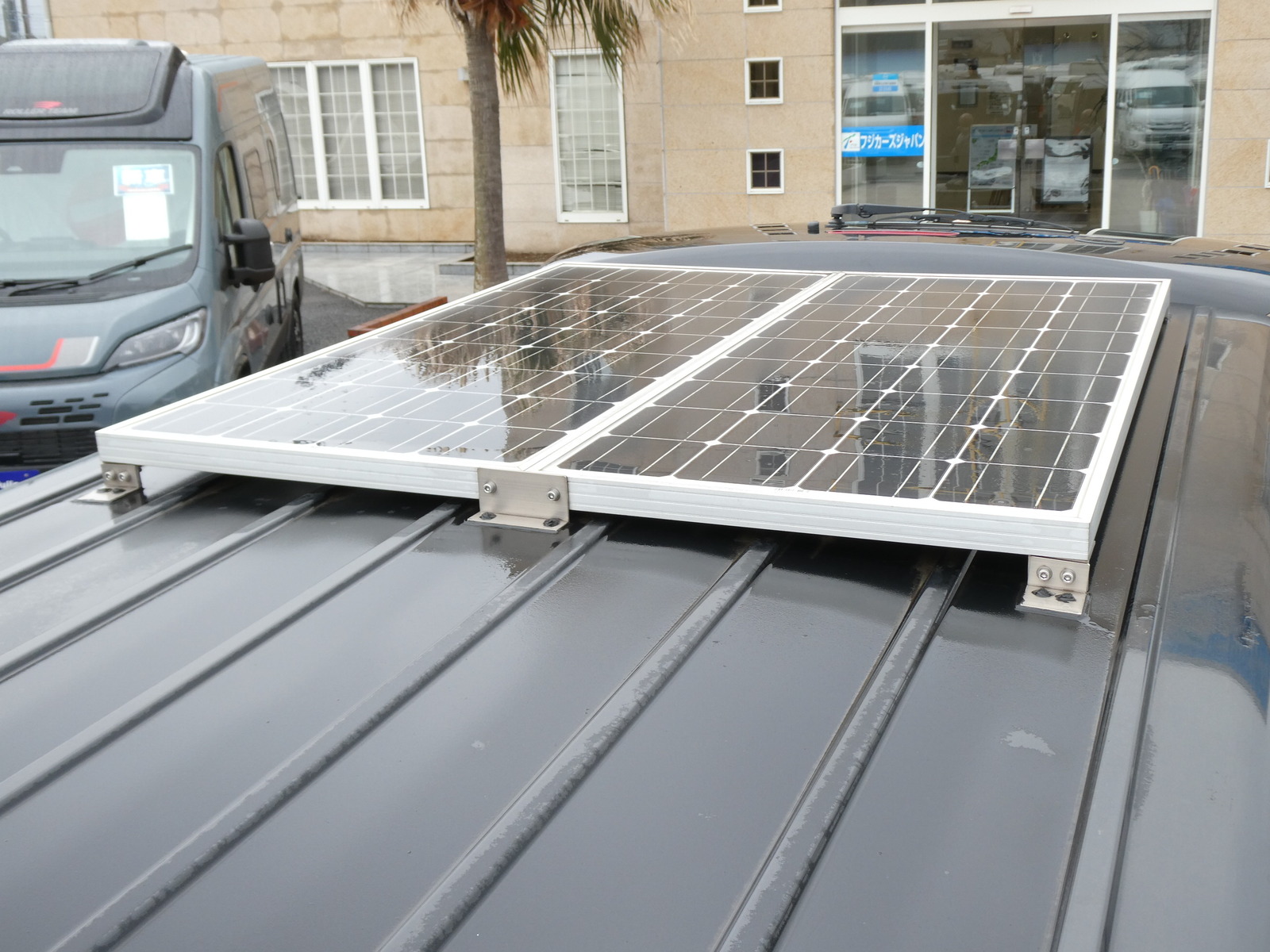 キャンピングカー バンコン OMC　北斗　ｼﾝｸﾞﾙﾕｰｽﾓﾃﾞﾙ　FF　ｿｰﾗｰﾊﾟﾈﾙ