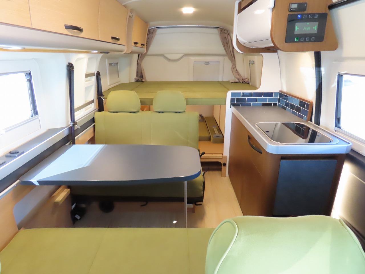 キャンピングカー バンコン ﾊｲｴｰｽ ﾊﾞｰﾃﾞﾝｸﾞﾗﾝﾃﾞ ｶｰｻﾎｰﾑED4WD