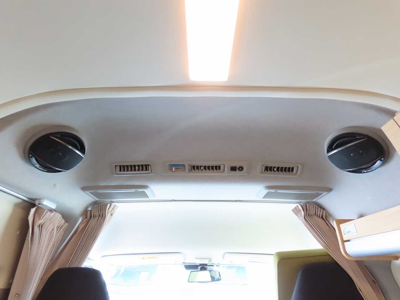 キャンピングカー バンコン ﾊｲｴｰｽ ﾊﾞｰﾃﾞﾝｸﾞﾗﾝﾃﾞ ｶｰｻﾎｰﾑED4WD