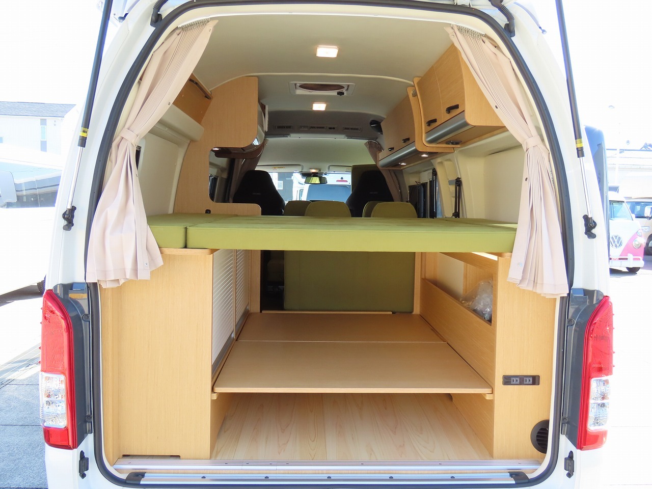 キャンピングカー バンコン ﾊｲｴｰｽ ﾊﾞｰﾃﾞﾝｸﾞﾗﾝﾃﾞ ｶｰｻﾎｰﾑED4WD