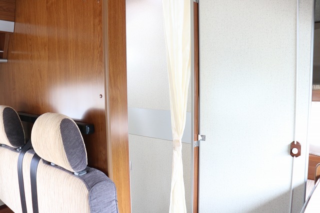 キャンピングカー キャブコン ｶﾑﾛｰﾄﾞ ﾊﾞﾝﾃｯｸｼﾞﾙ520 家庭用ｴｱｺﾝ4WD