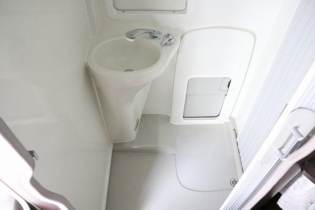 キャンピングカー キャブコン ｶﾑﾛｰﾄﾞ LTｷｬﾝﾊﾟｰ ﾚｶﾞｰﾄﾞﾈｵ+ 4WD