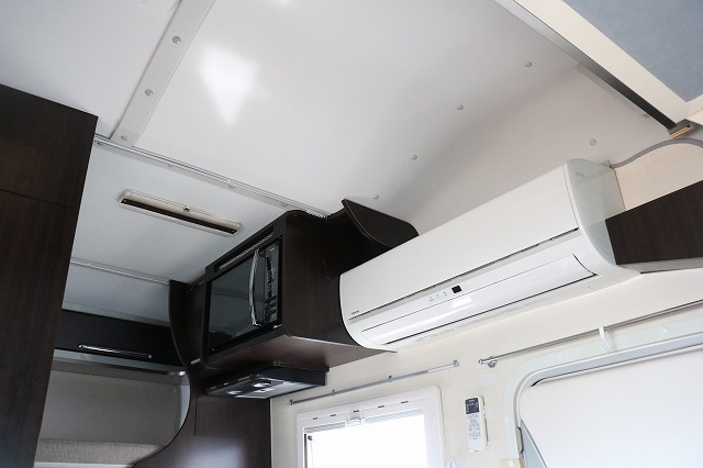 キャンピングカー キャブコン ｶﾑﾛｰﾄﾞ LTｷｬﾝﾊﾟｰ ﾚｶﾞｰﾄﾞﾈｵ+ 4WD