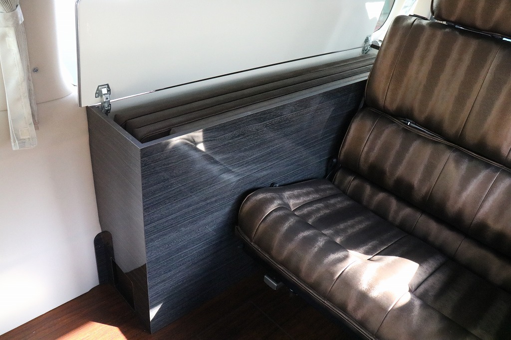 キャンピングカー バンコン NV350 LTｷｬﾝﾊﾟｰ LTｳｫｰｶｰ 4WD