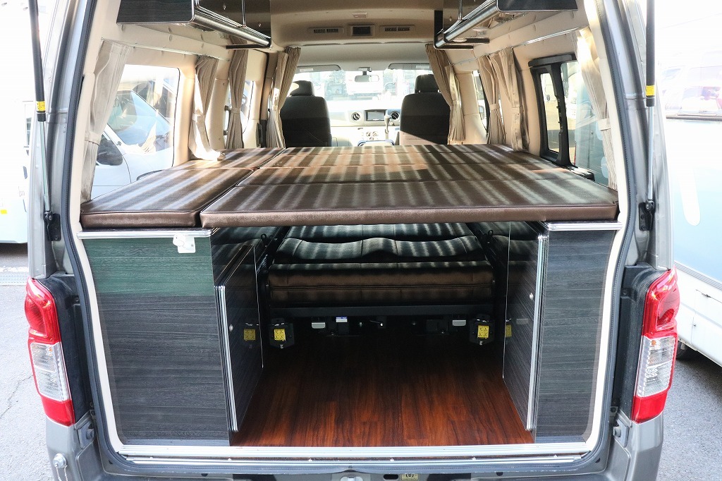 キャンピングカー バンコン NV350 LTｷｬﾝﾊﾟｰ LTｳｫｰｶｰ 4WD