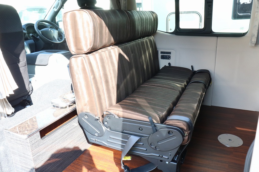 キャンピングカー バンコン NV350 LTｷｬﾝﾊﾟｰ LTｳｫｰｶｰ 4WD